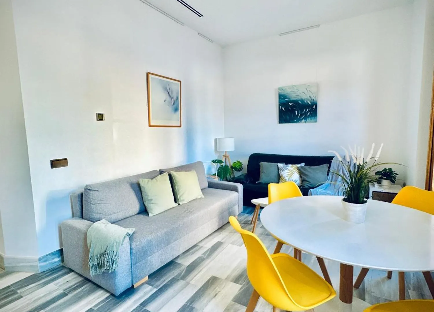 Apartment Amplio Y Luminoso Apartamento Plz De La Merced Malaga